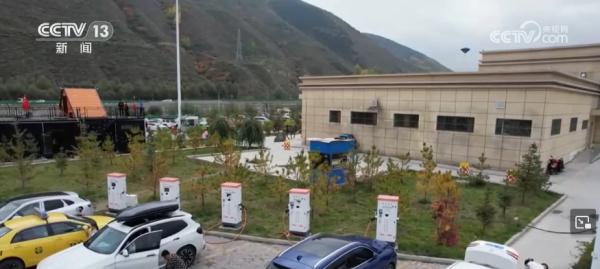 充電方便、措施靈活、優化體驗……新能源汽車旅行路上有保障