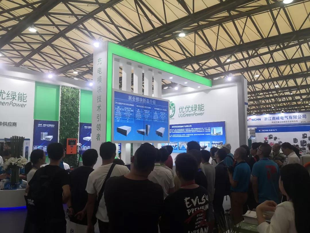IP65高防護30KW充電模塊全球首發，引領直流充電技術新變革(圖1)